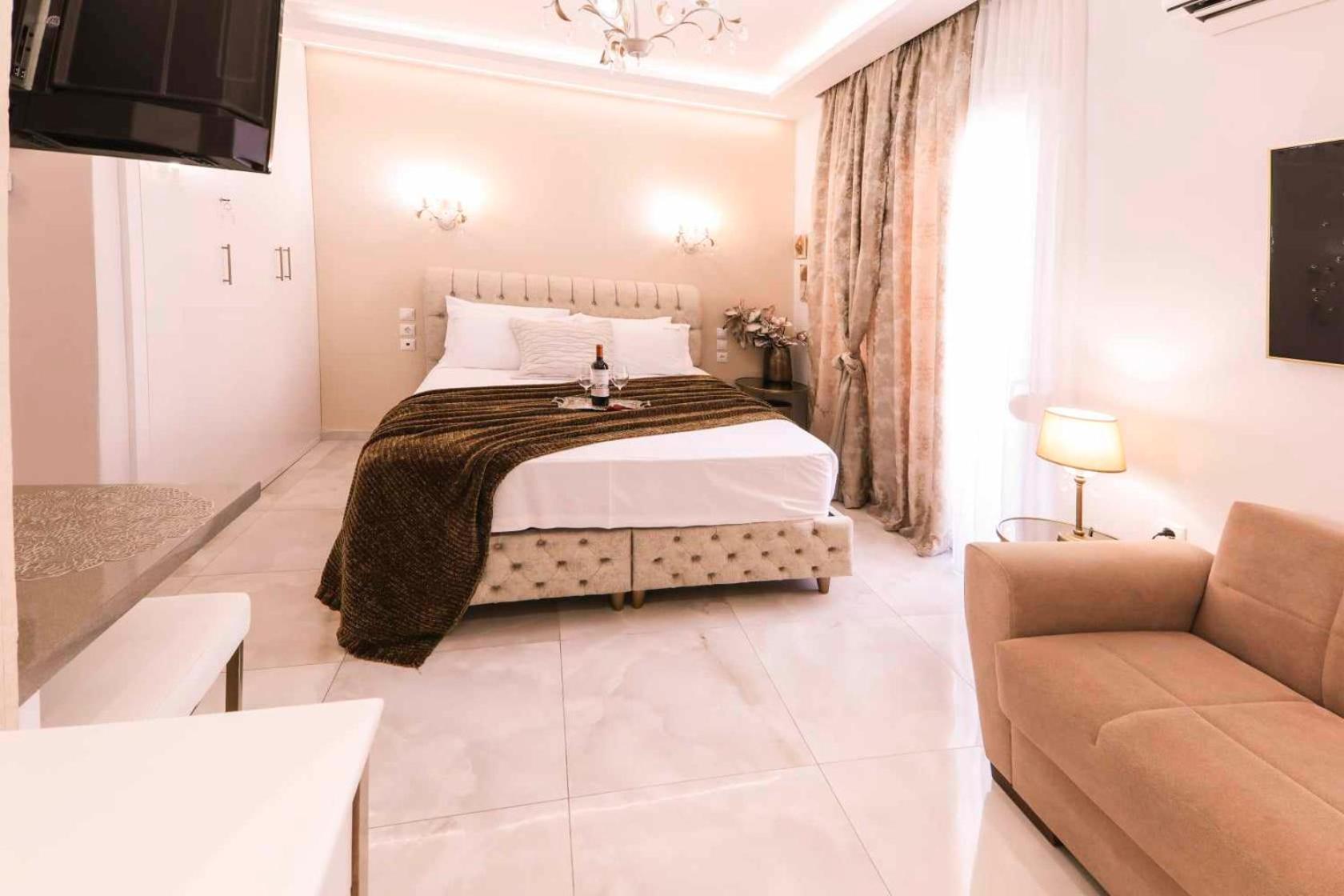 Goldenspace Exquisite Suite Near The Port Volos Exterior foto