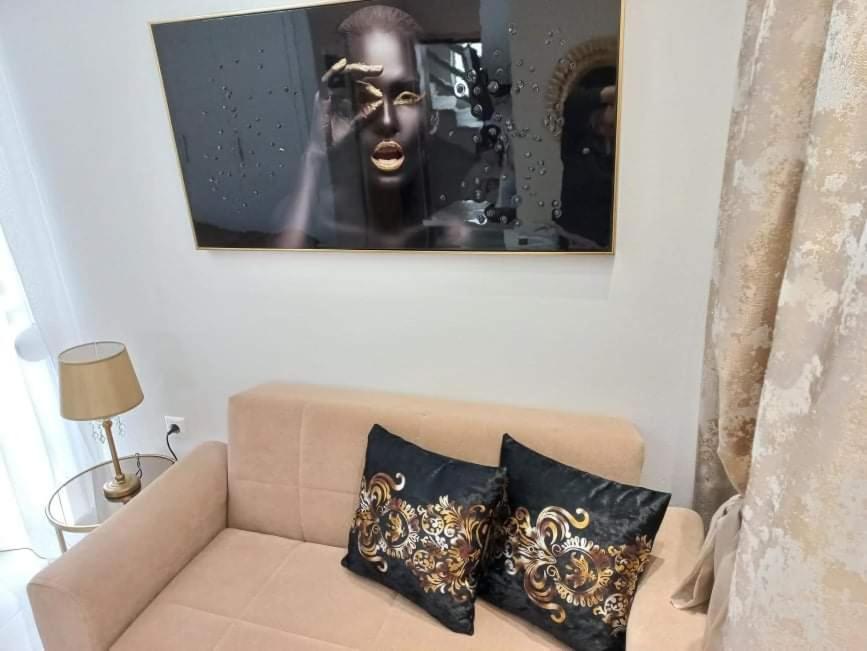 Goldenspace Exquisite Suite Near The Port Volos Quarto foto